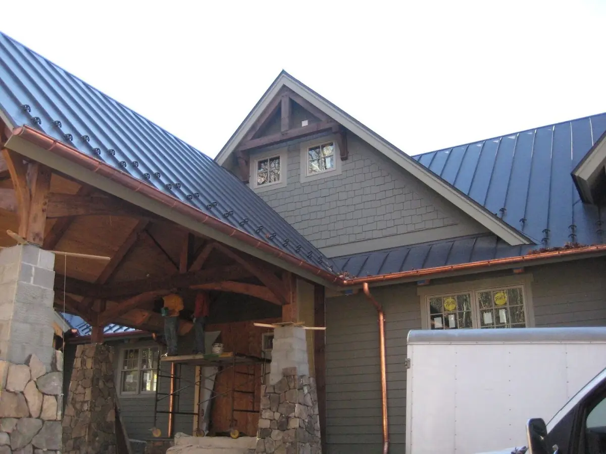 Craftsman Roofing team delivering quality roofing work in Poplar Heights